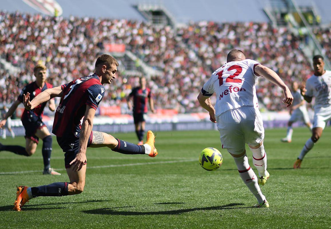 包含意甲比赛专辑,球员们分析战术创新带来的变化的词条 包含意甲比赛专辑,球员们分析战术创新带来的变化的词条